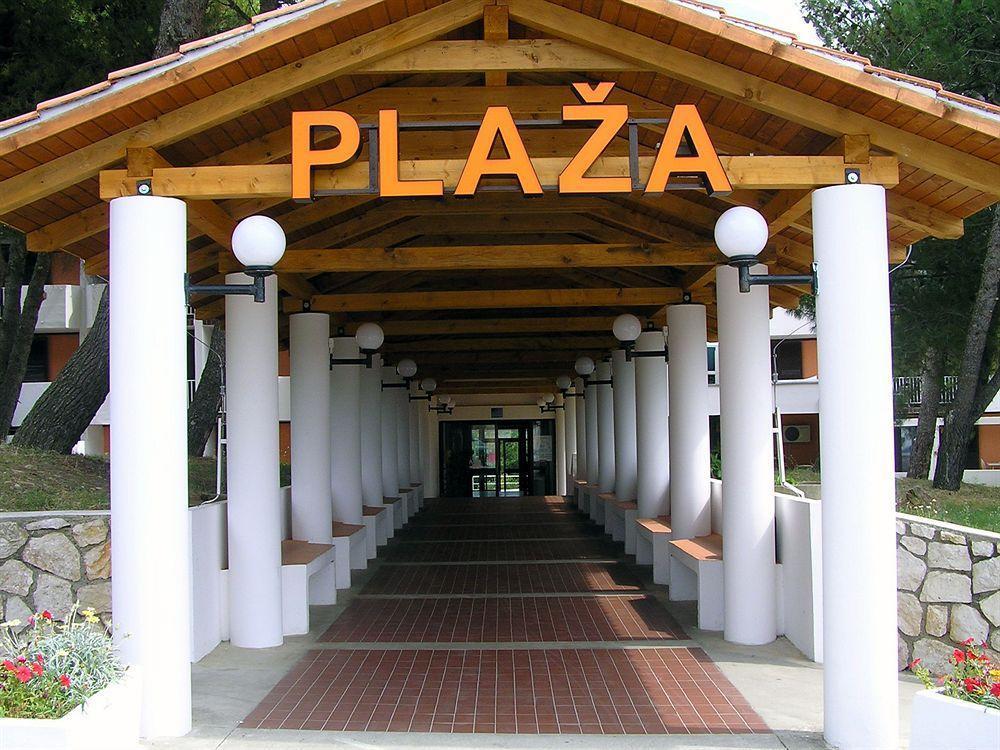 Plaza Sunny Hotel - San Marino Sunny Resort By Valamar Lopar Exterior foto